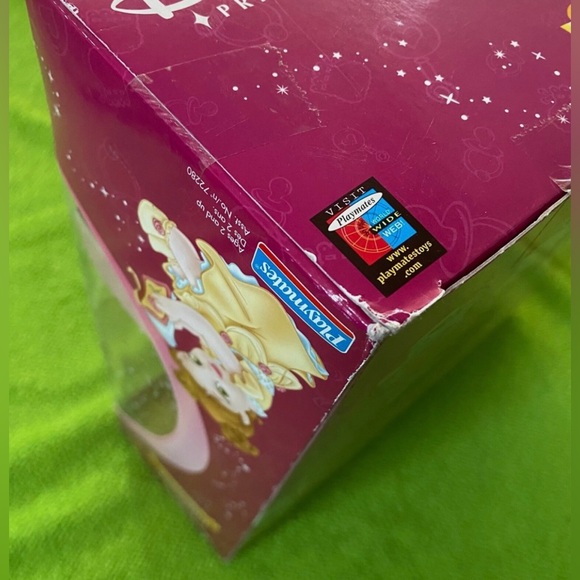 DISNEY MY BABY PRINCESS BELLE DOLL-New In Box. - Picture 10 of 12